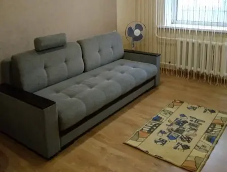 Однокомнатная квартира for daily rent in Baranovichi, Komsomol'skaya str. 23