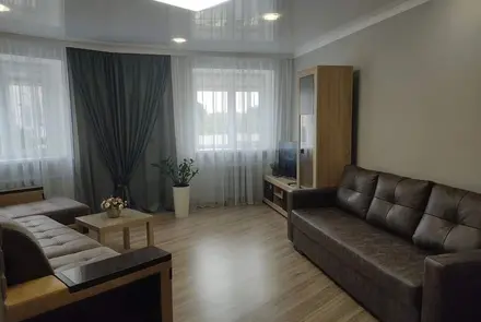 Двухкомнатная квартира на сутки в Барановичи, ул. Брестская 230